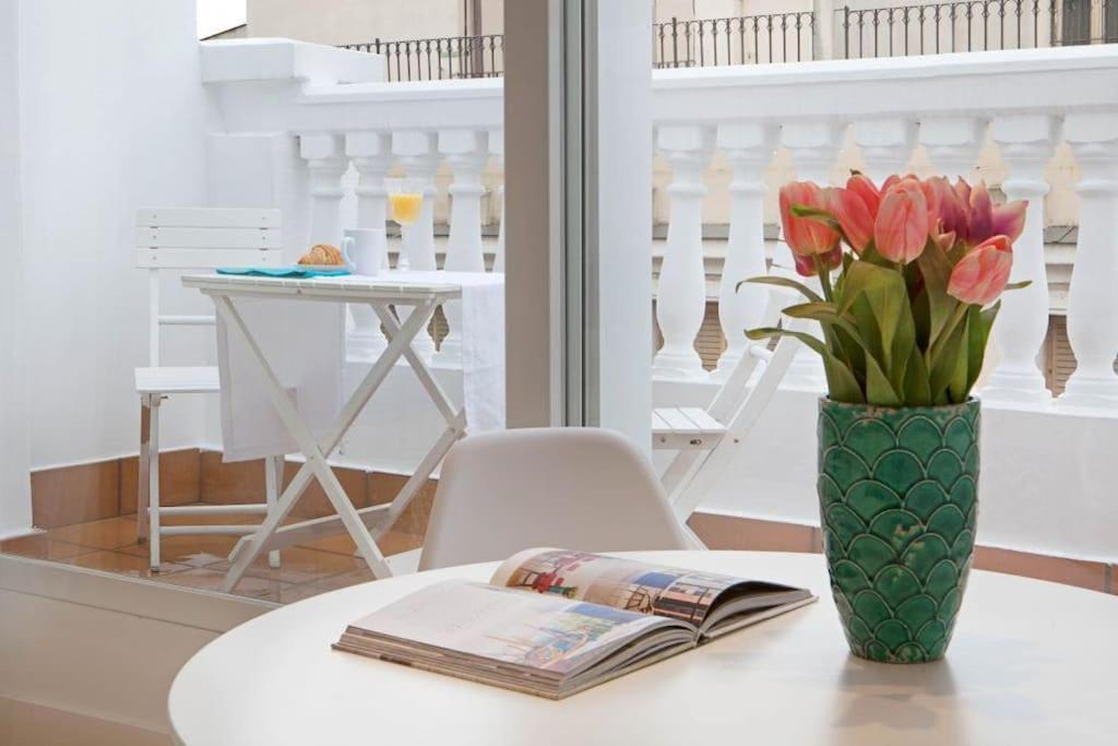 Luminoso Apartamento Con Terraza En Sol Διαμέρισμα Μαδρίτη Εξωτερικό φωτογραφία